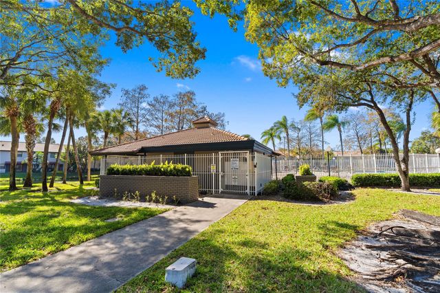 9129 N Vineyard Lake Drive 9129, Plantation, FL 33324