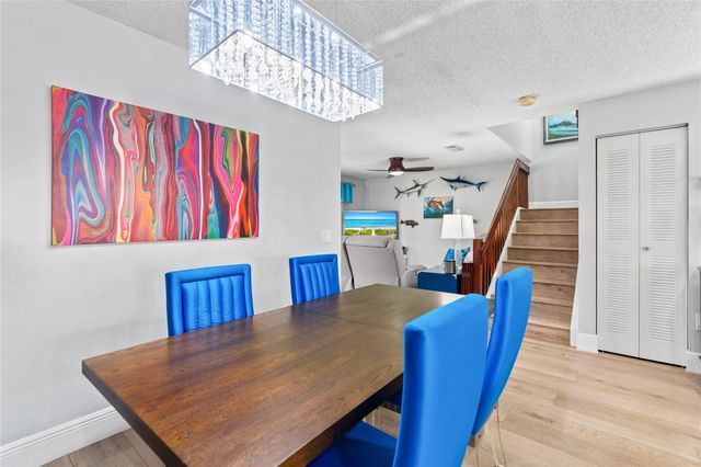 9129 N Vineyard Lake Drive 9129, Plantation, FL 33324