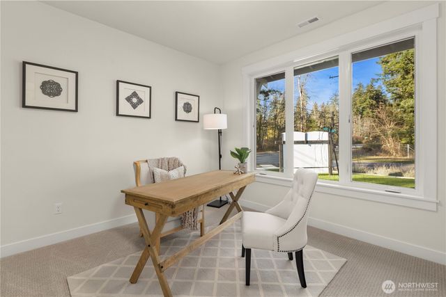 15323 210th Avenue Ct E, Bonney Lake, WA 98391