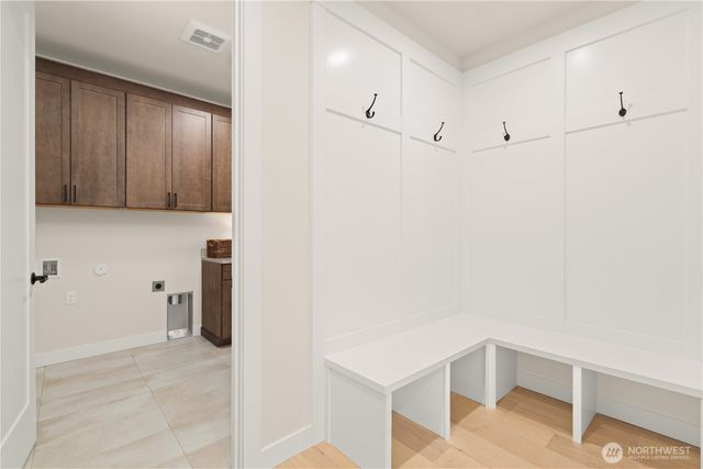 15323 210th Avenue Ct E, Bonney Lake, WA 98391