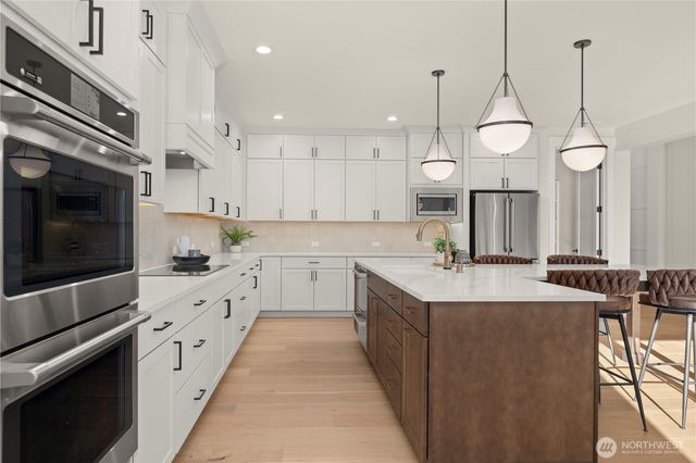 15323 210th Avenue Ct E, Bonney Lake, WA 98391