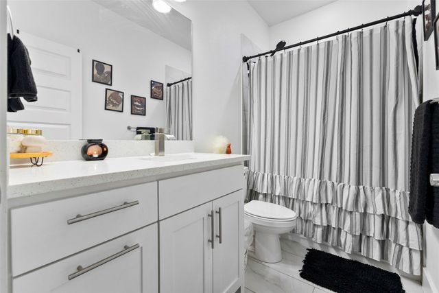 2107 Cole Street, Mabank, TX 75147