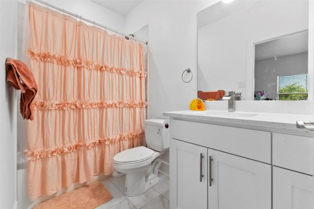 2107 Cole Street, Mabank, TX 75147