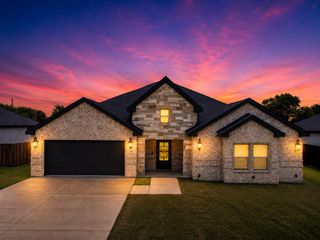 2107 Cole Street, Mabank, TX 75147