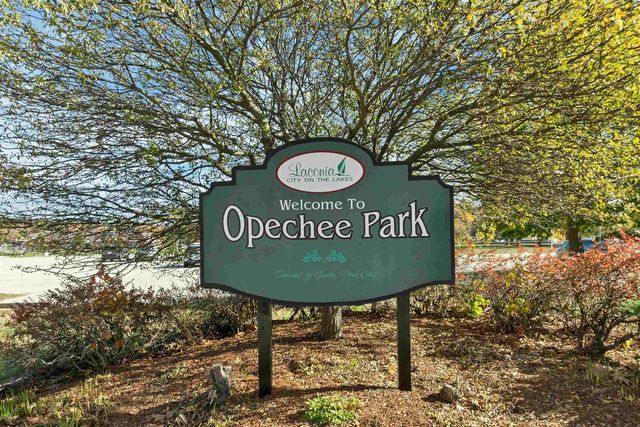 918 N Main St Apt 7, Laconia, NH 03246