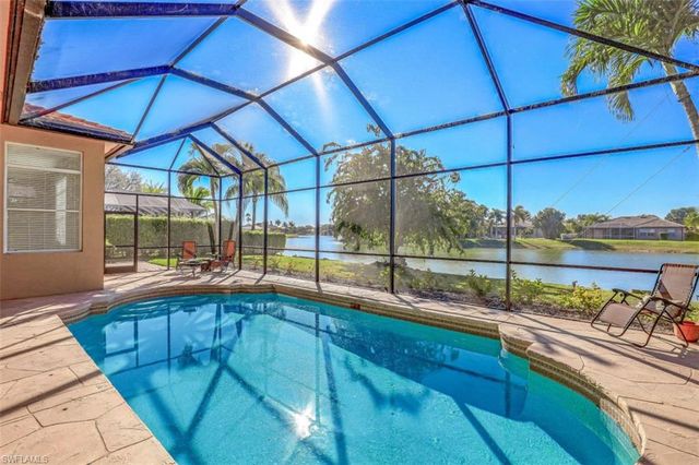 3304 Potomac CT, Naples, FL 34120