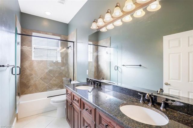 3304 Potomac CT, Naples, FL 34120