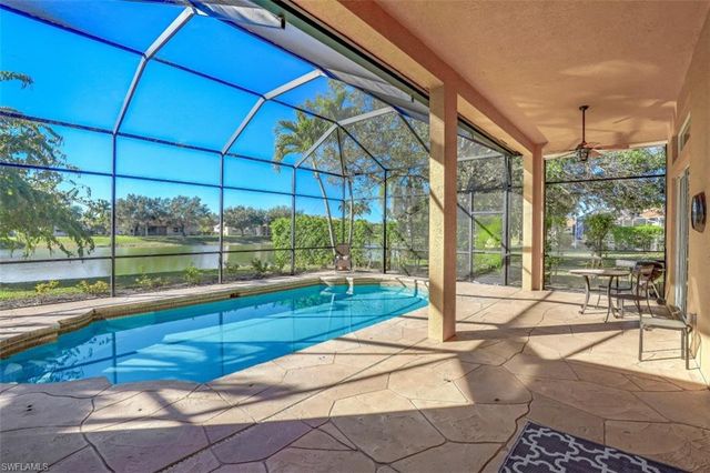 3304 Potomac CT, Naples, FL 34120