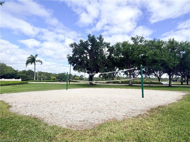 3304 Potomac CT, Naples, FL 34120