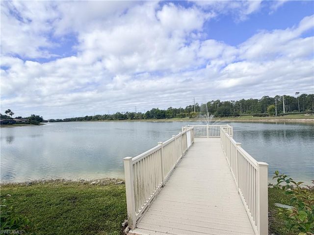 3304 Potomac CT, Naples, FL 34120