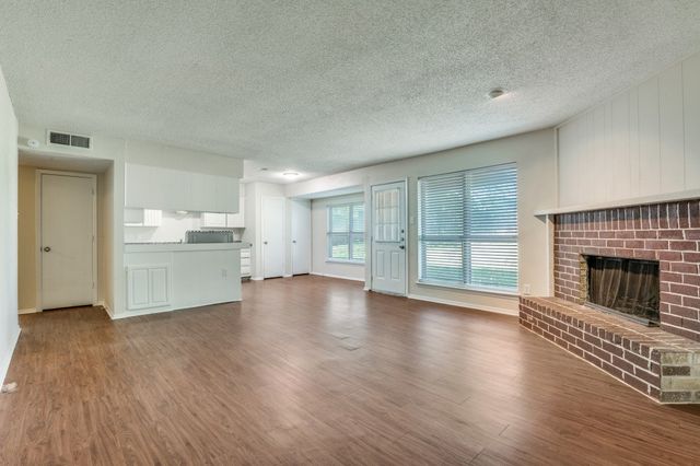 3414 Daniel Drive, Arlington, TX 76014