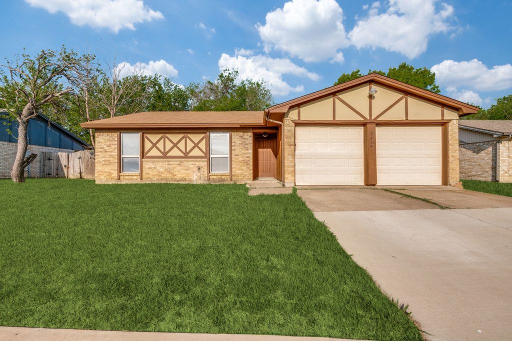 3414 Daniel Drive, Arlington, TX 76014
