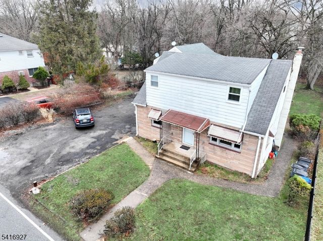 45 Sand Rd, Westwood Boro, NJ 07675
