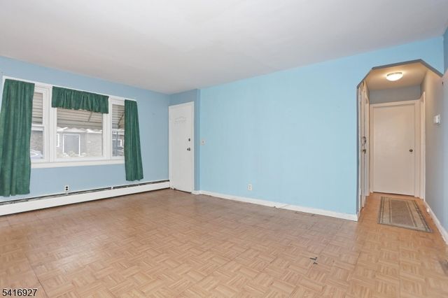 45 Sand Rd, Westwood Boro, NJ 07675
