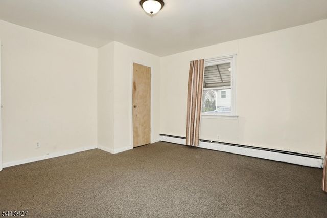 45 Sand Rd, Westwood Boro, NJ 07675