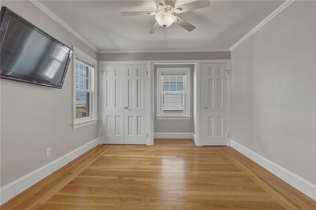 47 Knollwood Avenue, Cranston, RI 02910