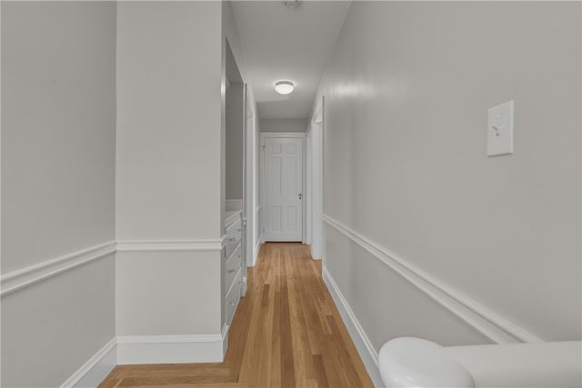 47 Knollwood Avenue, Cranston, RI 02910