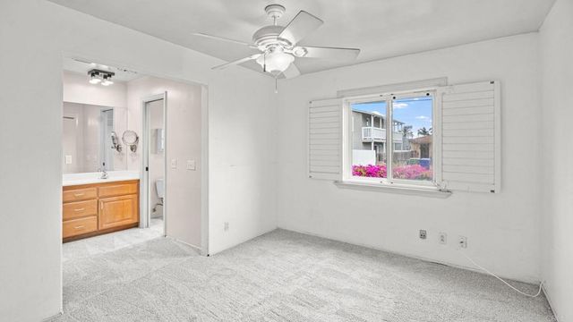 402 4 Santa Barbara Street, Oceanside, CA 92058