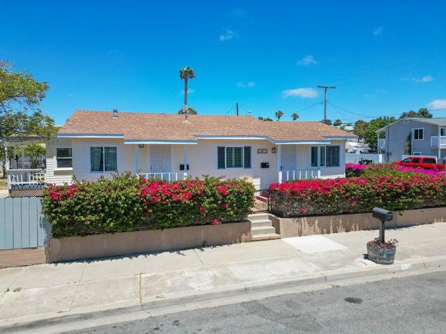 402 4 Santa Barbara Street, Oceanside, CA 92058