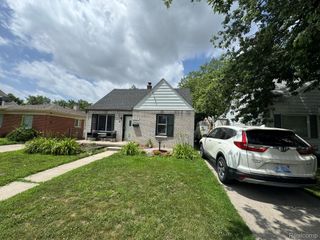 4640 Jackson Street, Dearborn Heights, MI 48125