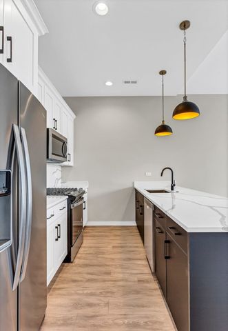 4906 S Saint Lawrence Avenue, Chicago, IL 60615