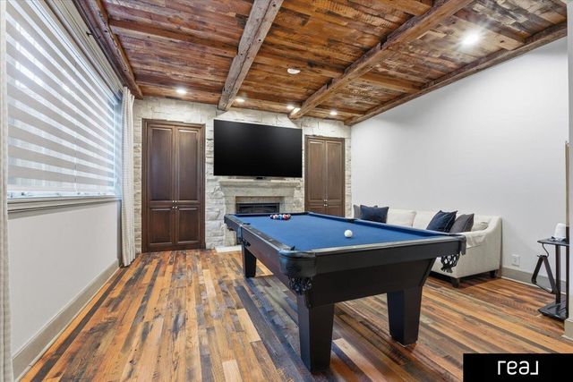 805 Ridgewood Avenue, Omaha, NE 68114