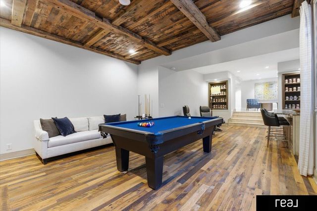 805 Ridgewood Avenue, Omaha, NE 68114