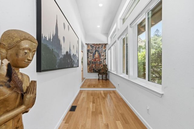 220 Miracle Lane, Santa Cruz, CA 95060