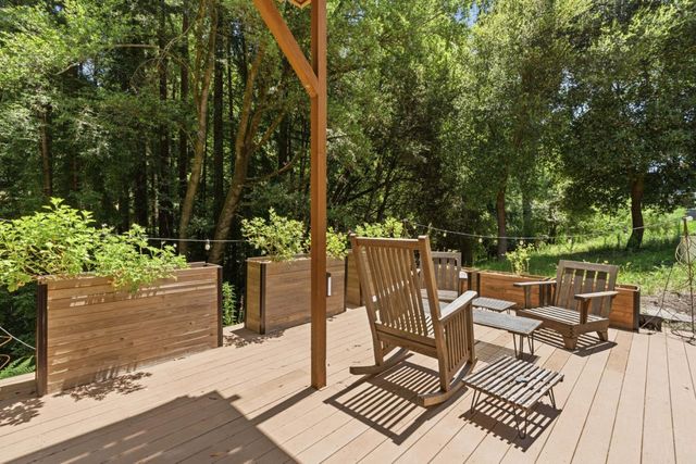 220 Miracle Lane, Santa Cruz, CA 95060