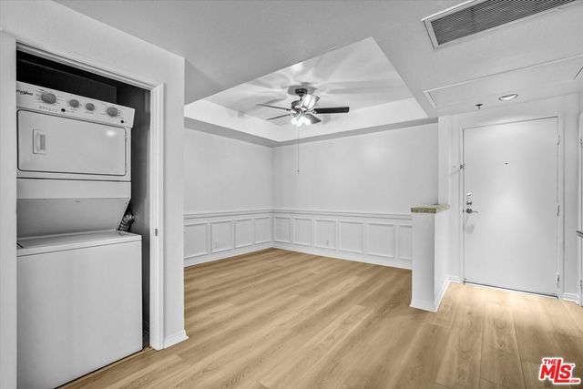 2222 BEACHWOOD Drive 302, Los Angeles, CA 90068
