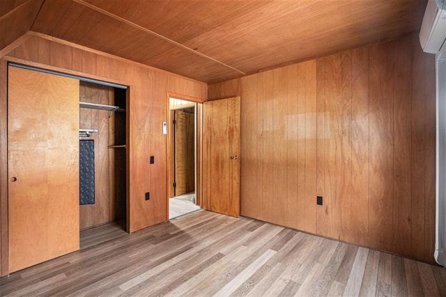 45601 Peninsula Drive, Grand Junction, MI 49056