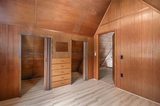 45601 Peninsula Drive, Grand Junction, MI 49056