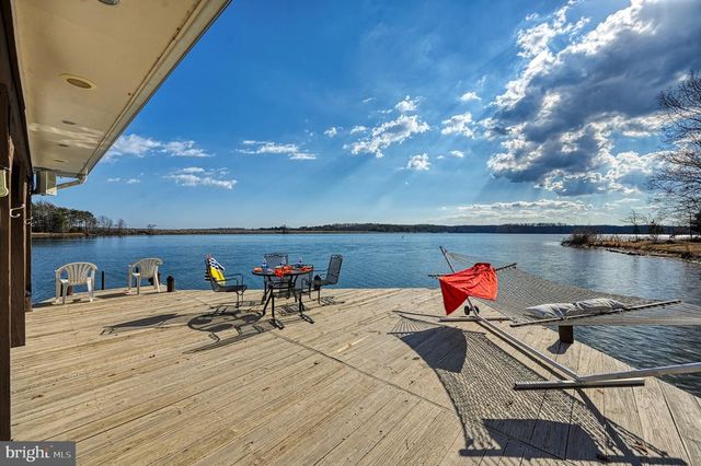 175 COVENANT WAY, Bumpass, VA 23024