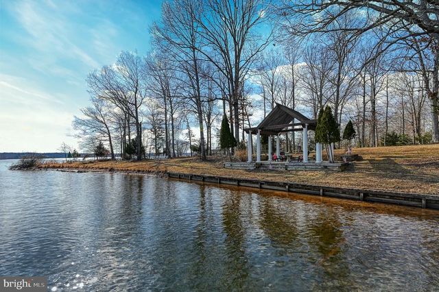 175 COVENANT WAY, Bumpass, VA 23024