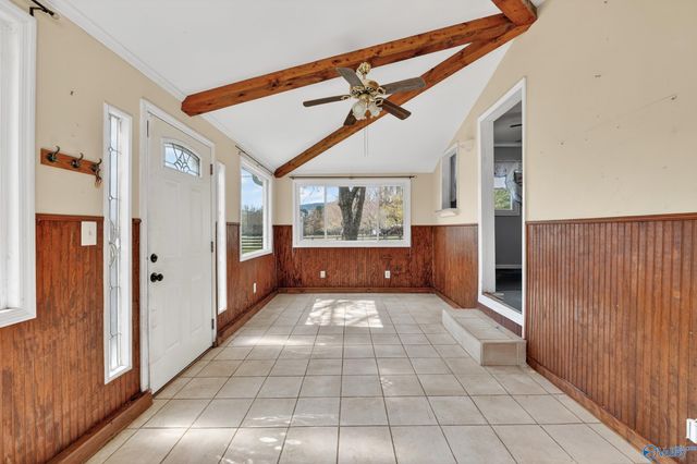 331 J B Hawkins Road, Gurley, AL 35748