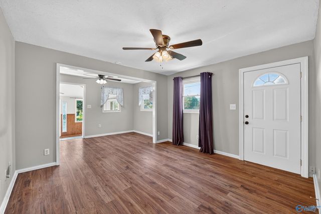 331 J B Hawkins Road, Gurley, AL 35748