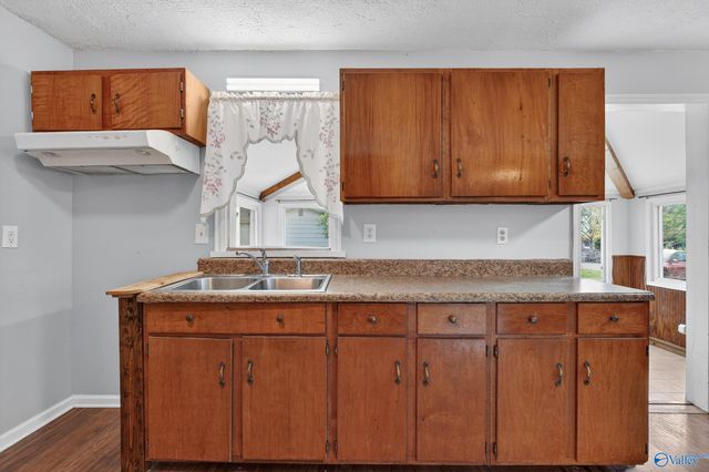 331 J B Hawkins Road, Gurley, AL 35748