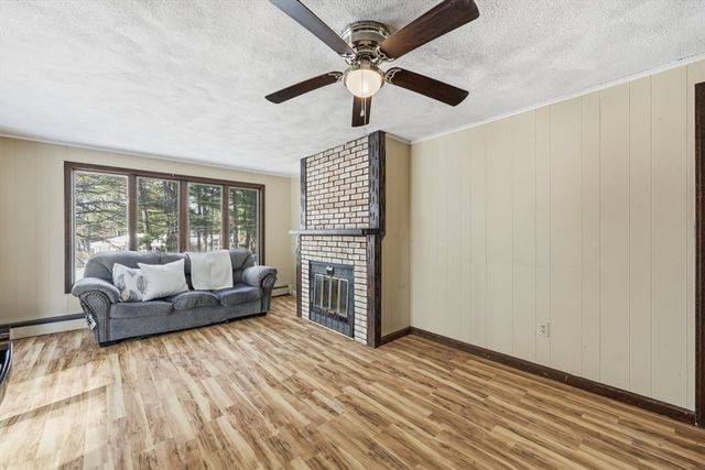 276 Pond Street, Franklin, MA 02038