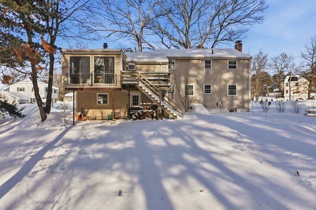 276 Pond Street, Franklin, MA 02038