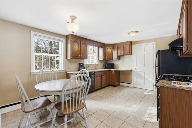 276 Pond Street, Franklin, MA 02038