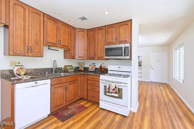 610 Hillcrest Drive, Camarillo, CA 93012