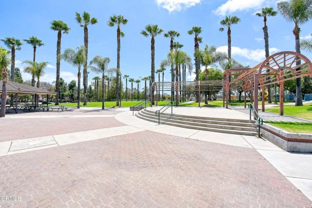 610 Hillcrest Drive, Camarillo, CA 93012