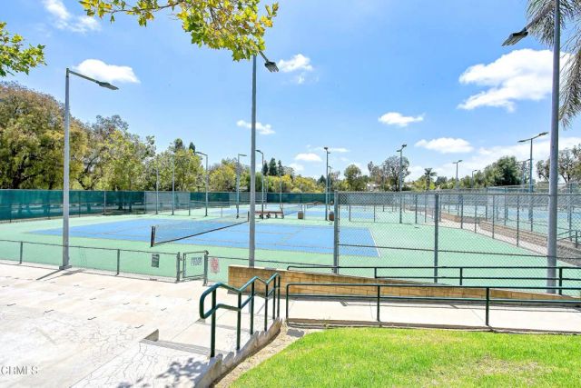 610 Hillcrest Drive, Camarillo, CA 93012