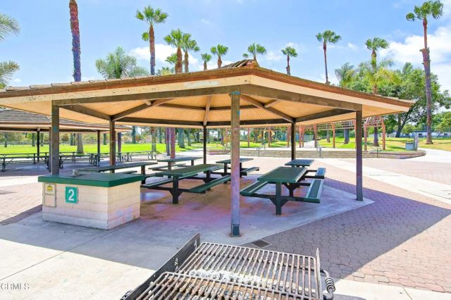 610 Hillcrest Drive, Camarillo, CA 93012