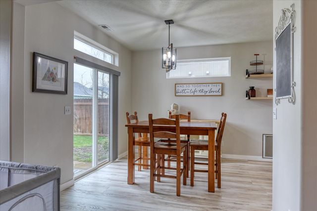12421 W 4th Ave, Airway Heights, WA 99001