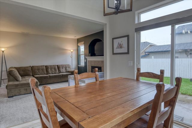 12421 W 4th Ave, Airway Heights, WA 99001