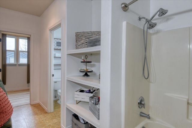 12421 W 4th Ave, Airway Heights, WA 99001