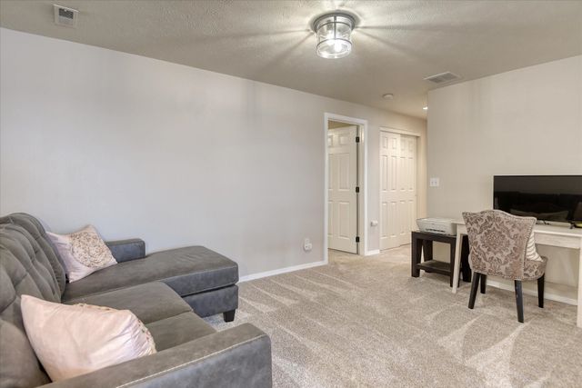 12421 W 4th Ave, Airway Heights, WA 99001