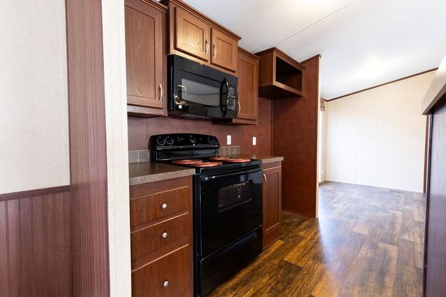 190 Cherry Circle, Somerville, TX 77879