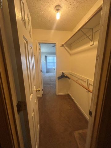 64 Ireland ST, Hampton, VA 23663